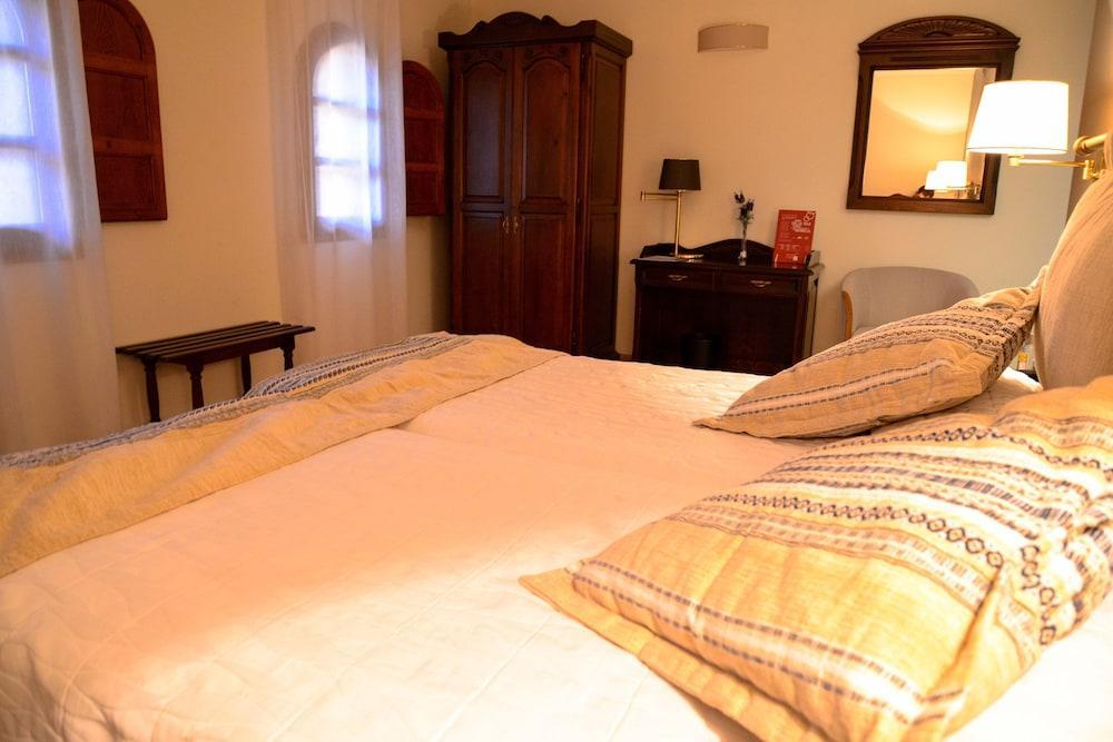 Hotel Cardenal Ram Morella Bagian luar foto