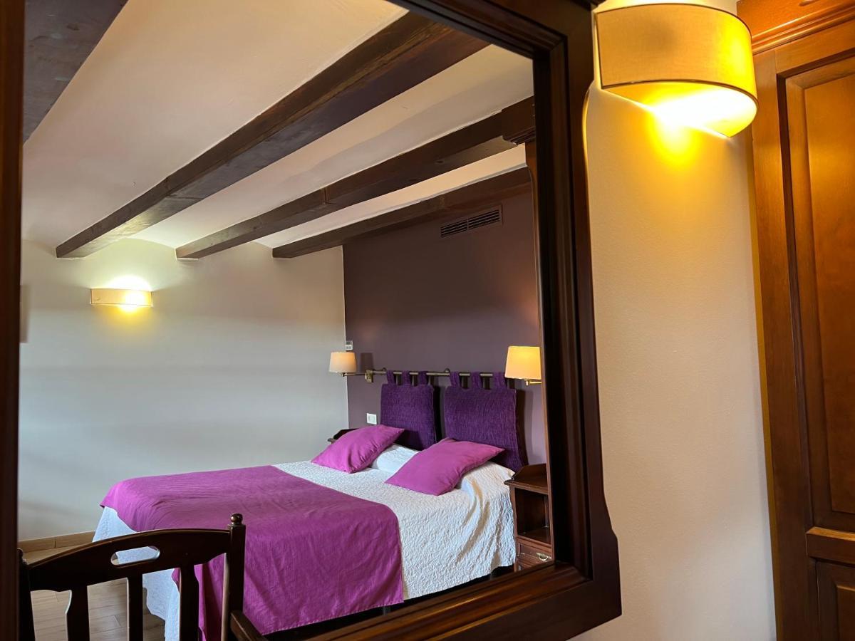 Hotel Cardenal Ram Morella Bagian luar foto