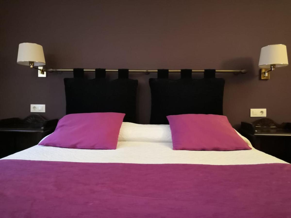 Hotel Cardenal Ram Morella Bagian luar foto