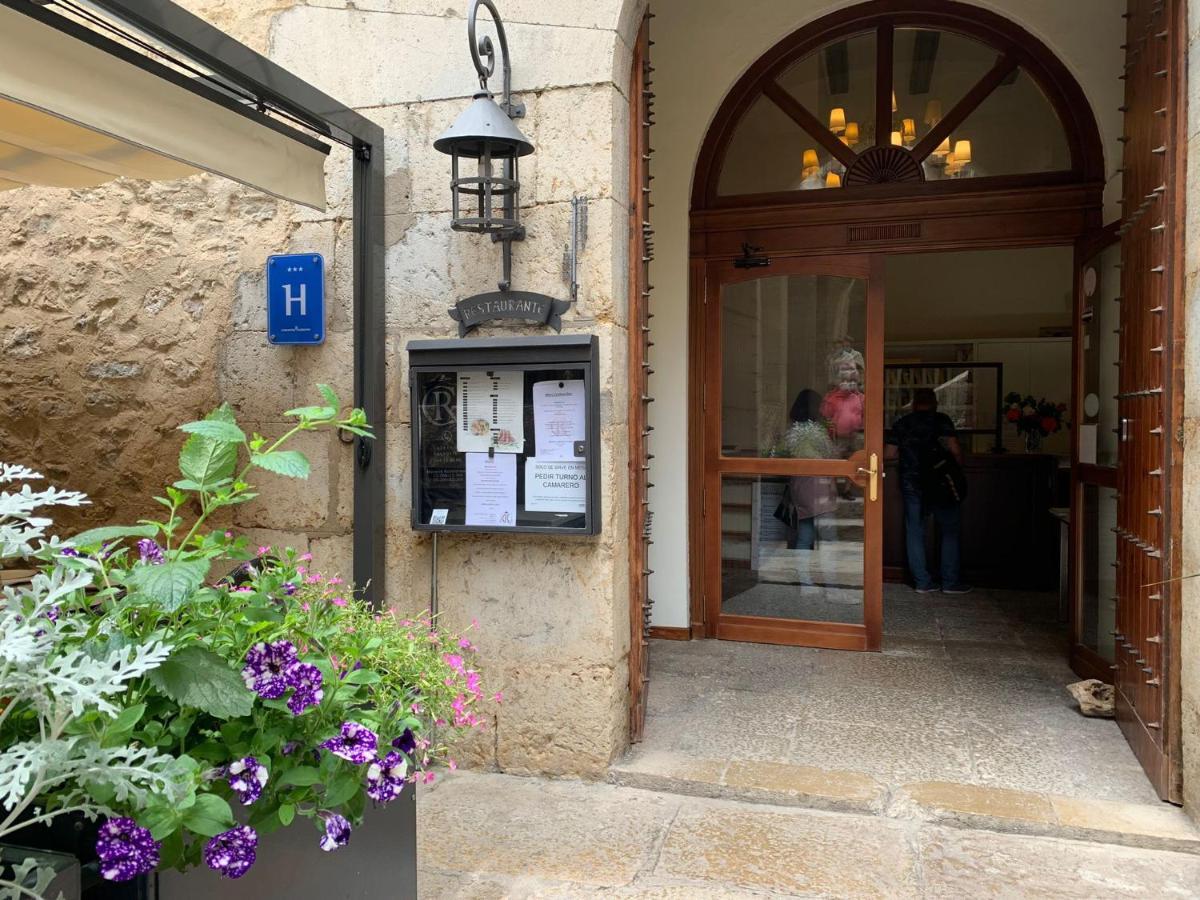 Hotel Cardenal Ram Morella Bagian luar foto