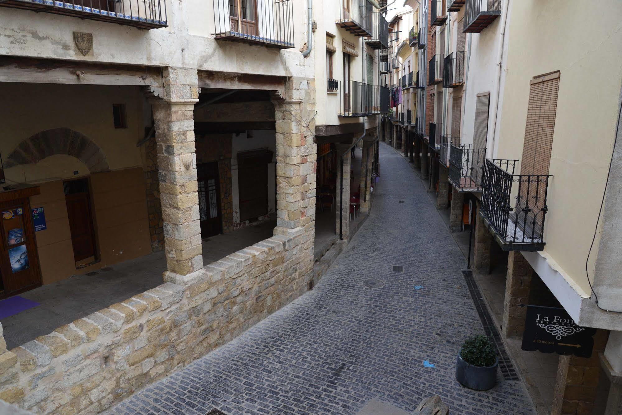 Hotel Cardenal Ram Morella Bagian luar foto